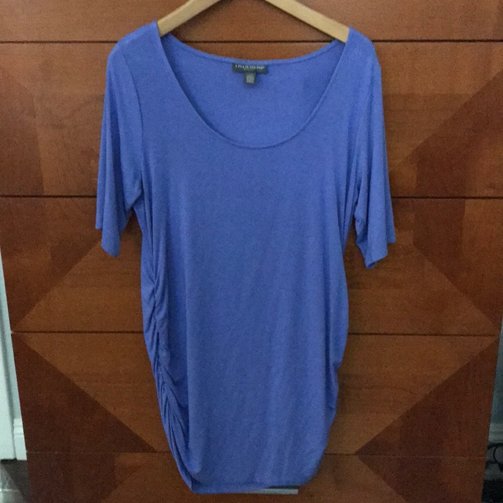 Pea in pod maternity blue large shirt